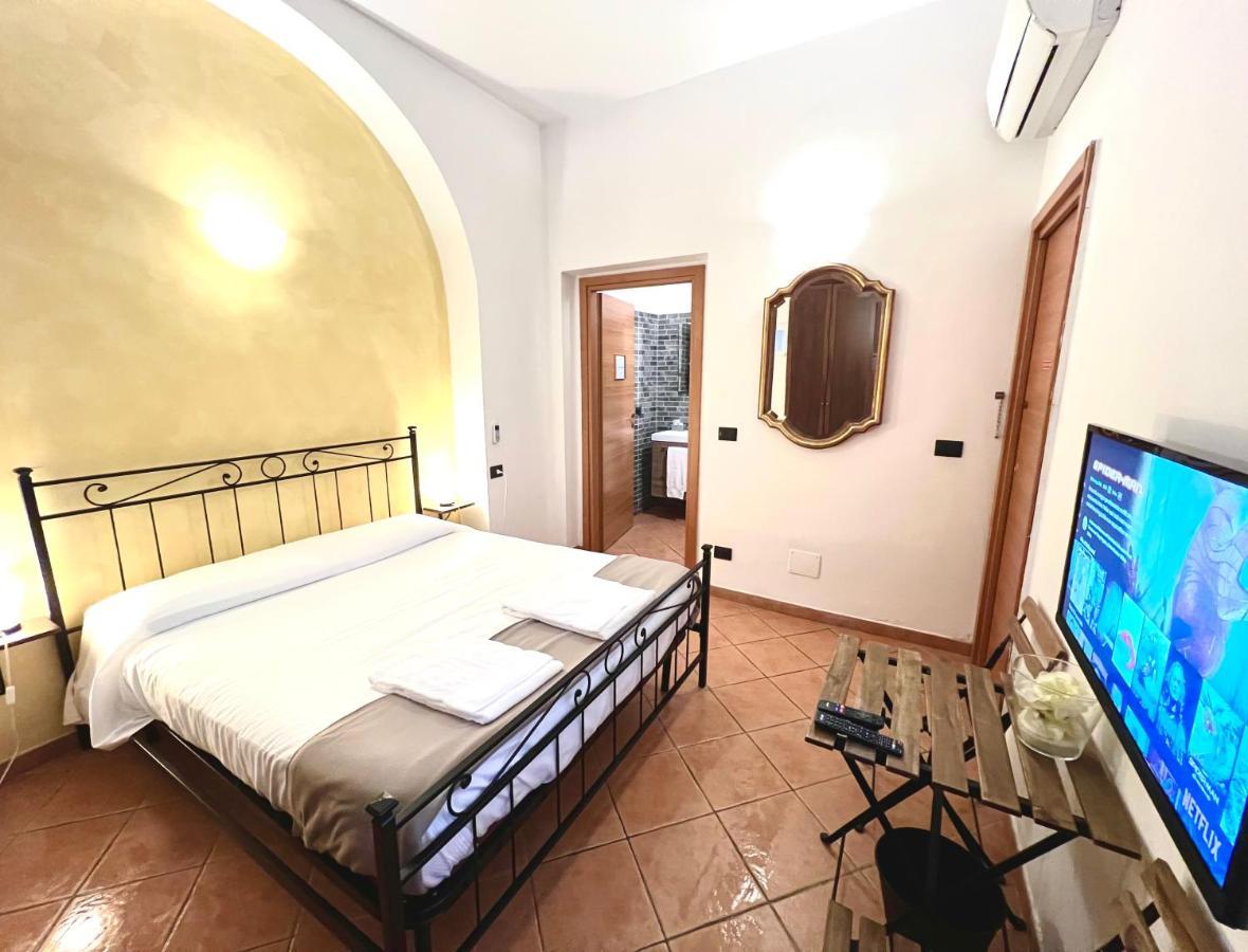 Affittacamere Virginia'S Rooms Genua Buitenkant foto