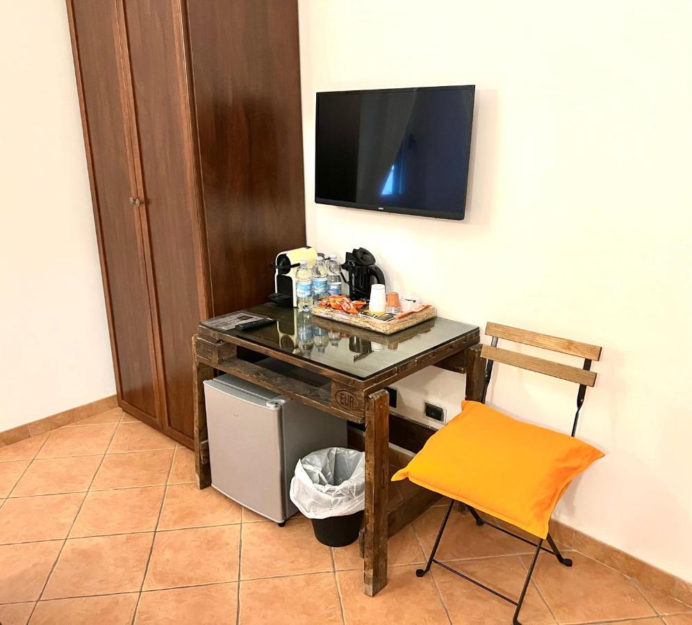 Affittacamere Virginia'S Rooms Genua Buitenkant foto