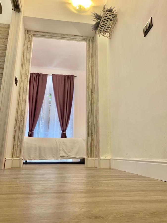 Affittacamere Virginia'S Rooms Genua Buitenkant foto